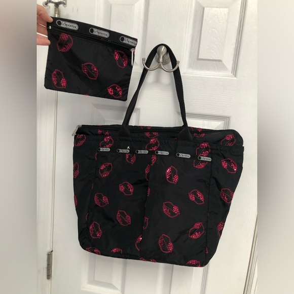 Lesportsac Handbags - LeSportsac Sequin Lips Tote & Pouch Black Red Pink Zipper Nylon Hot